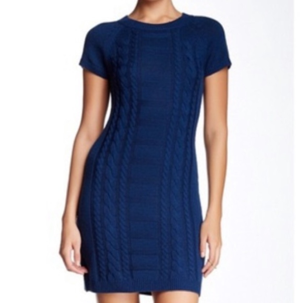 Trina Turk Joyce Short-sleeved Sweater Dress